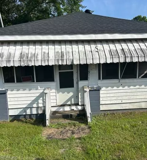 903 E Washington St, Suffolk, VA 23434