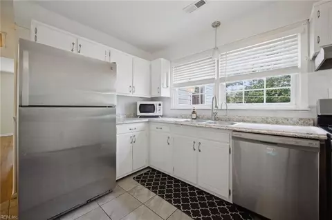 Kitchen - 58 Hall Rd, Hampton, VA 23664 photo 1 of 2
