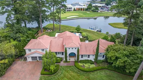 1040 Bobolink Dr, Virginia Beach, VA 23451