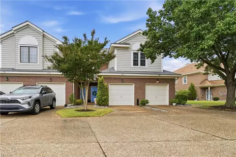 Exterior - 202 Genoa Dr #17, Hampton, VA 23664 photo 3 of 6