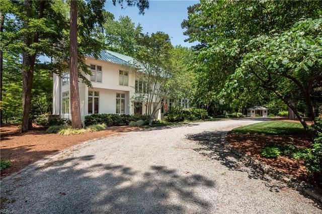 2677 Shorehaven Dr, Virginia Beach, VA 23454