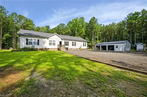 1285 Schoolhouse Rd, Elizabeth City, NC 27909