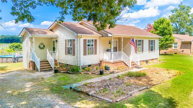 2720 Lake Cohoon Rd, Suffolk, VA 23434