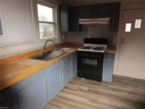 Kitchen - 373 Schley Ave, Hampton, VA 23661 photo 1 of 2