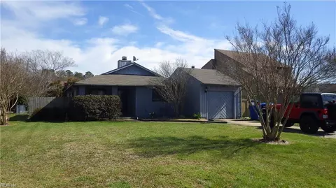 1800 Gilda Ct, Virginia Beach, VA 23464