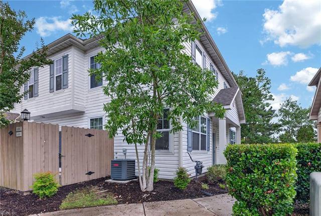 1680 Halesworth Ln, Virginia Beach, VA 23456