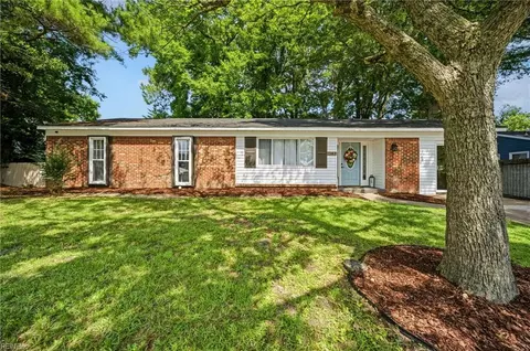 1107 Sean Dr, Chesapeake, VA 23323