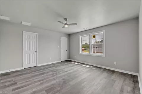 Bedroom - 17 Kempton St, Hampton, VA 23669 photo 5 of 16