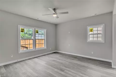 Living - 17 Kempton St, Hampton, VA 23669 photo 4 of 4