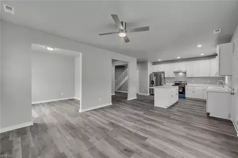 Other - 17 Kempton St, Hampton, VA 23669 photo 4 of 10