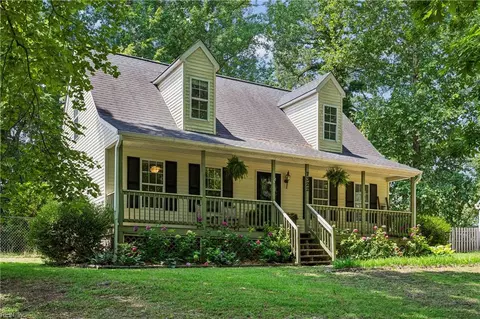 Other - 7322 Edgehill St, Gloucester, VA 23061 photo 2 of 9