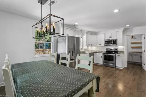 Dining - 707 Beach Rd, Hampton, VA 23664 photo 2 of 2