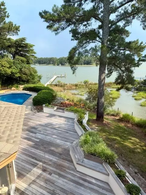 3008 Lynndale Rd, Virginia Beach, VA 23452