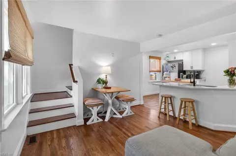 336 E Randall Ave, Norfolk, VA 23503 photo 9