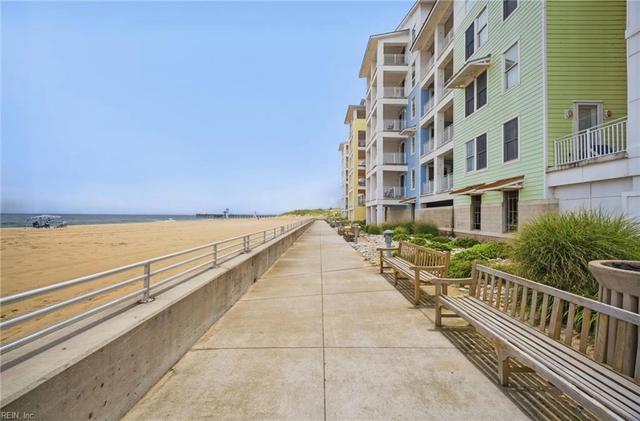 3738 Sandpiper Rd #122B, Virginia Beach, VA 23456
