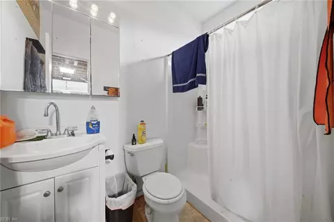 Bath - 103 Ashley Rd, Chesapeake, VA 23322 photo 4 of 5