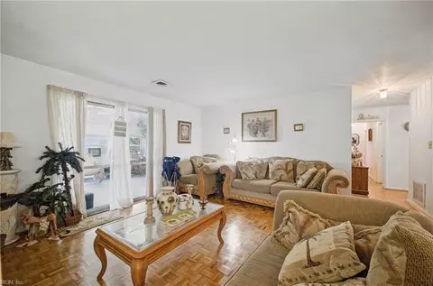 Other - 611 Charlton Dr, Hampton, VA 23666 photo 4 of 12