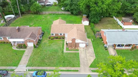 View/Area - 611 Charlton Dr, Hampton, VA 23666 photo 6 of 7