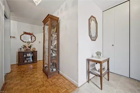 Entry Way - 611 Charlton Dr, Hampton, VA 23666 photo 1 of 3