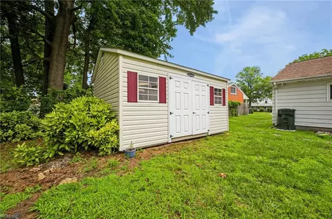 Other - 611 Charlton Dr, Hampton, VA 23666 photo 11 of 12