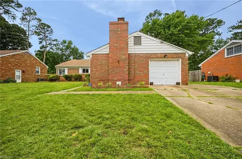 Exterior - 611 Charlton Dr, Hampton, VA 23666 photo 4 of 12