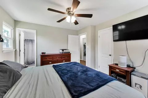 Bedroom - 3036 Bomar Dr, Chesapeake, VA 23321 photo 4 of 6