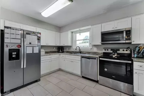 Kitchen - 3036 Bomar Dr, Chesapeake, VA 23321 photo 1 of 2