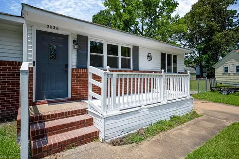 Exterior - 3036 Bomar Dr, Chesapeake, VA 23321 photo 2 of 7