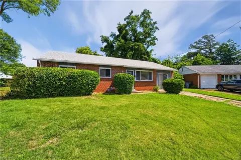 709 Houston Ave, Hampton, VA 23669 photo 2