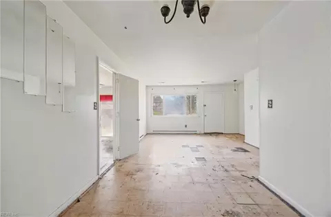 709 Houston Ave, Hampton, VA 23669 photo 9
