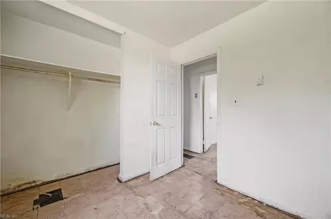 709 Houston Ave, Hampton, VA 23669 photo 14