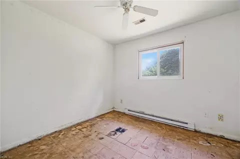 709 Houston Ave, Hampton, VA 23669 photo 12