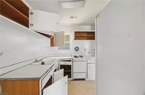 709 Houston Ave, Hampton, VA 23669 photo 6
