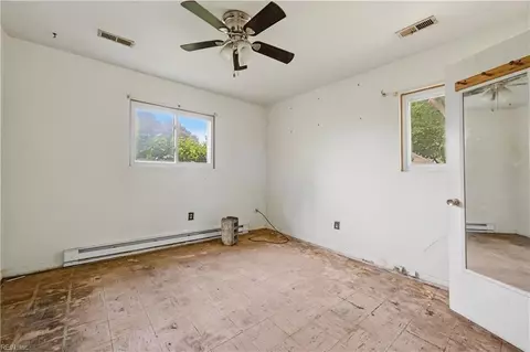 709 Houston Ave, Hampton, VA 23669 photo 13