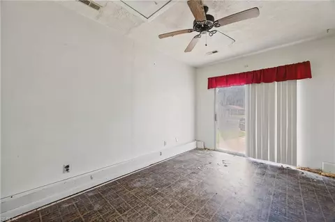 709 Houston Ave, Hampton, VA 23669 photo 10