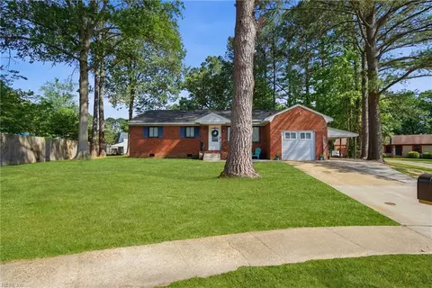 4416 Greendell Rd, Chesapeake, VA 23321 photo 2