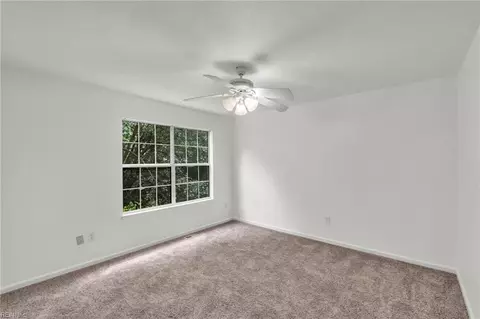 Bedroom - 60 Tupelo Cir, Hampton, VA 23666 photo 8 of 12