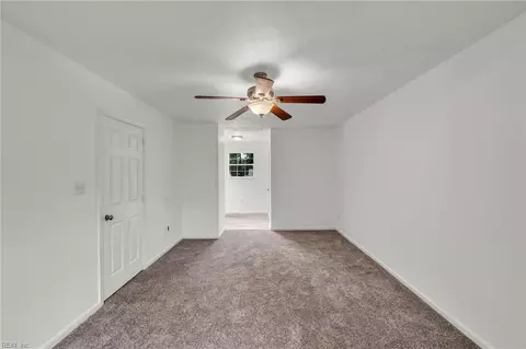 Bedroom - 60 Tupelo Cir, Hampton, VA 23666 photo 3 of 12