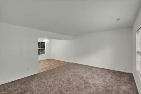 Living - 60 Tupelo Cir, Hampton, VA 23666 photo 3 of 8