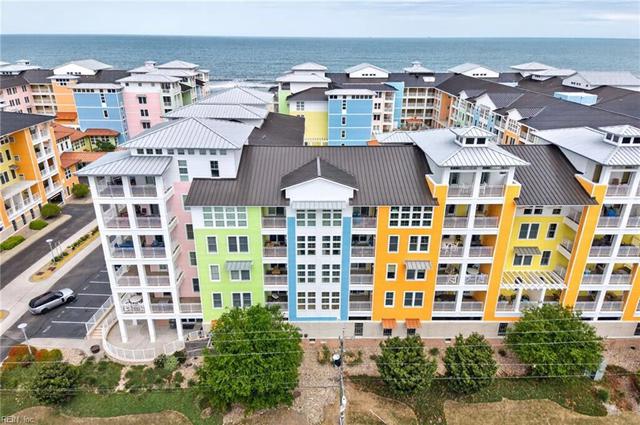 3738 Sandpiper Rd #335B, Virginia Beach, VA 23456
