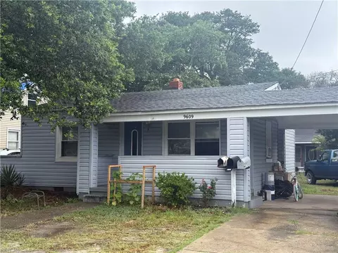 9609 13th Bay St, Norfolk, VA 23518