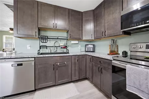 2536 E Little Creek Rd, Norfolk, VA 23518