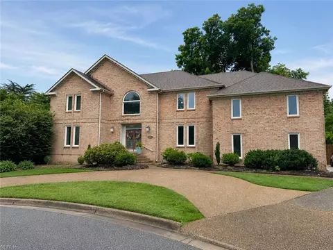 1805 Streatham Ct, Virginia Beach, VA 23454