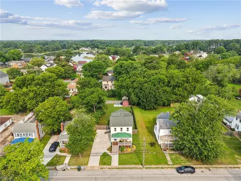 View/Area - 213 Beach Rd, Hampton, VA 23664 photo 1 of 4