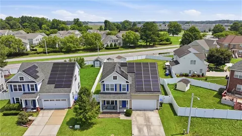 2015 Barka Dr, Suffolk, VA 23434