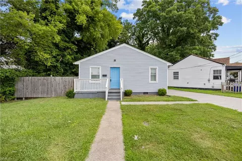 2321 Columbus Ave, Portsmouth, VA 23704