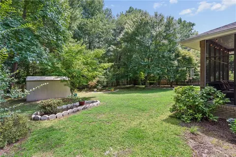 Exterior - 3309 Mapleton Cres, Chesapeake, VA 23321 photo 8 of 10