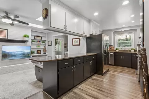 Kitchen - 3309 Mapleton Cres, Chesapeake, VA 23321 photo 2 of 4