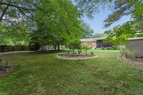 Exterior - 3309 Mapleton Cres, Chesapeake, VA 23321 photo 10 of 10