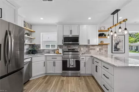 Kitchen - 4100 3rd St, Chesapeake, VA 23324 photo 1 of 3
